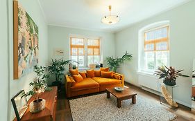 Ferienwohnung Feel Good Apartment - zentrale 65qm Design Fewo im Zittauer Gebirge - bahnhofsnah in ruhiger Lage